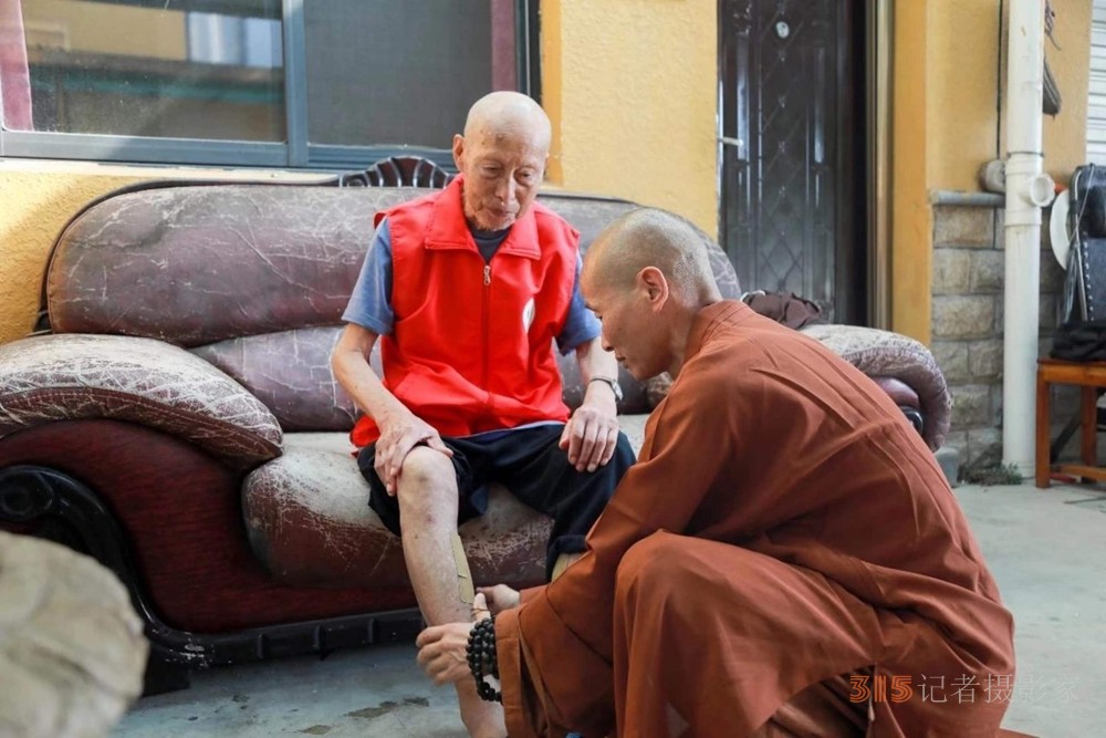 點擊打開原圖 佛教文化封面人物當度法師:以安養丈量我的信仰之路