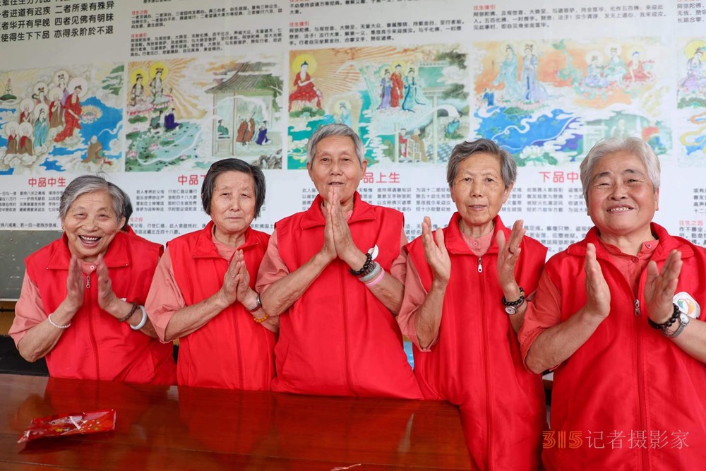點擊打開原圖 佛教文化封面人物當度法師:以安養丈量我的信仰之路