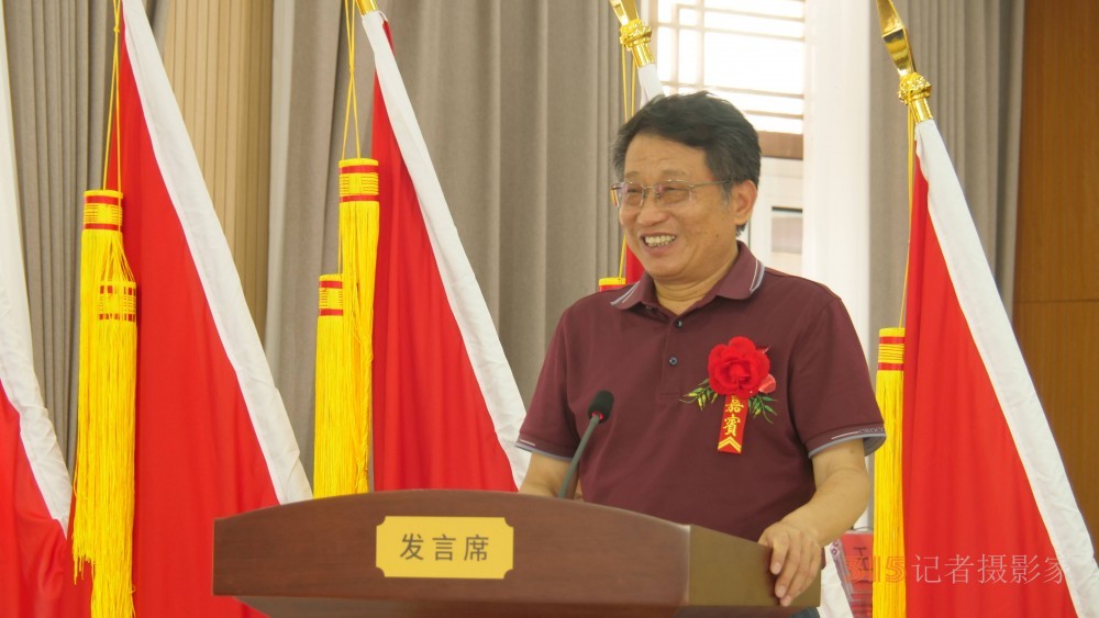 “致敬奮斗歲月”癸卯豐收節(jié)書(shū)畫(huà)名家邀請(qǐng)展開(kāi)幕暨現(xiàn)代書(shū)畫(huà)網(wǎng)展覽活動(dòng)中心揭牌儀式在京舉行