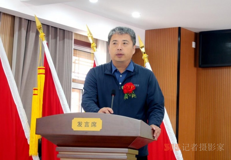 “致敬奮斗歲月”癸卯豐收節(jié)書(shū)畫(huà)名家邀請(qǐng)展開(kāi)幕暨現(xiàn)代書(shū)畫(huà)網(wǎng)展覽活動(dòng)中心揭牌儀式在京舉行