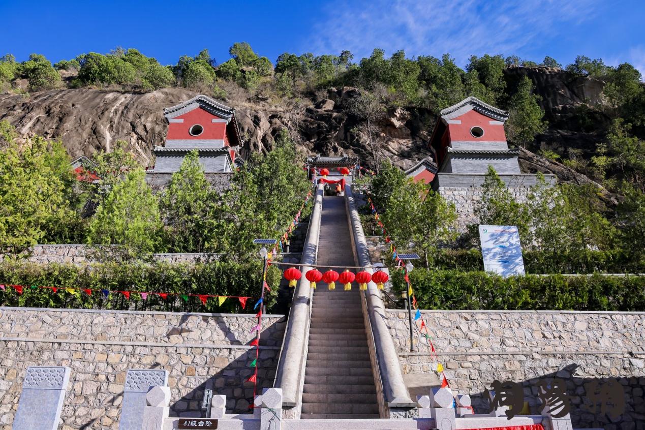 樂訂坊非遺文創(chuàng)手工藝品展銷為懷柔朝陽(yáng)洞廟會(huì)添彩